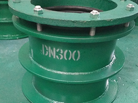 02S404柔性（xìng）防水（shuǐ）套管